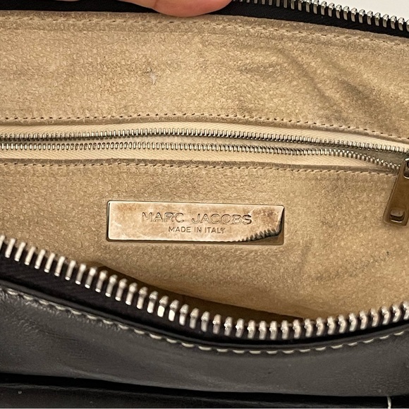 Marc Jacobs Daria Leather Shoulder Bag- Black & Silver - Picture 11 of 15